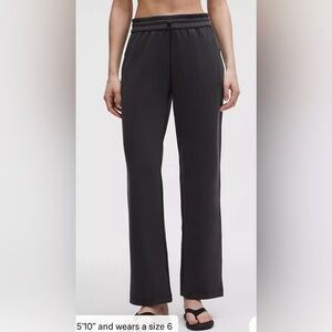 Lululemon Softstreme High Rise Pant Black Size 6 Modal Straight Leg Lounge 30”